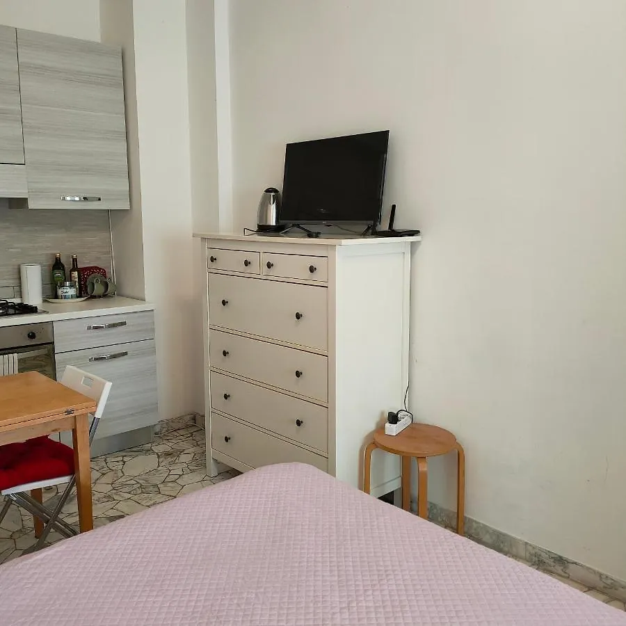 Anto Aircon Studio Monolocale A 15 Min Dal Centro Milánó Apartman
